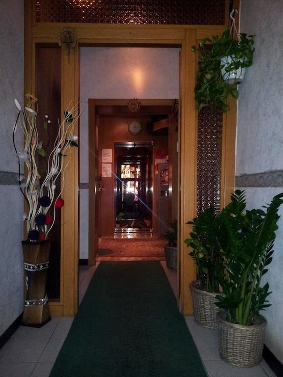 Hotel Acapulco Milano Esterno foto